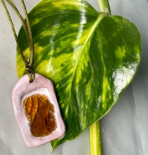 Load image into Gallery viewer, Sea glass necklaces