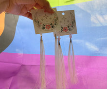 Load image into Gallery viewer, Earrings by Vicki Beadz