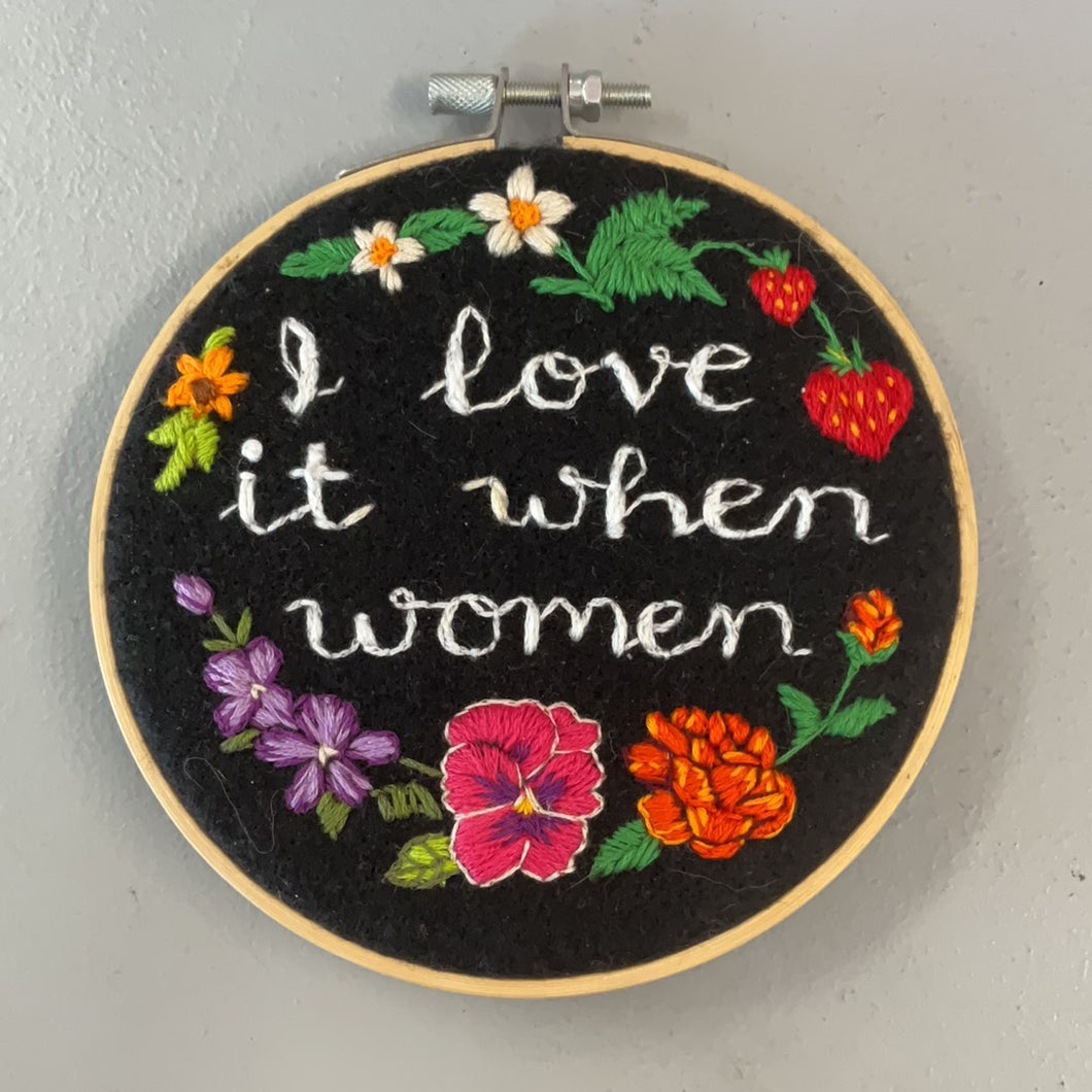 I love it when women embroidery