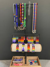 Load image into Gallery viewer, Beaded Choker Necklace
